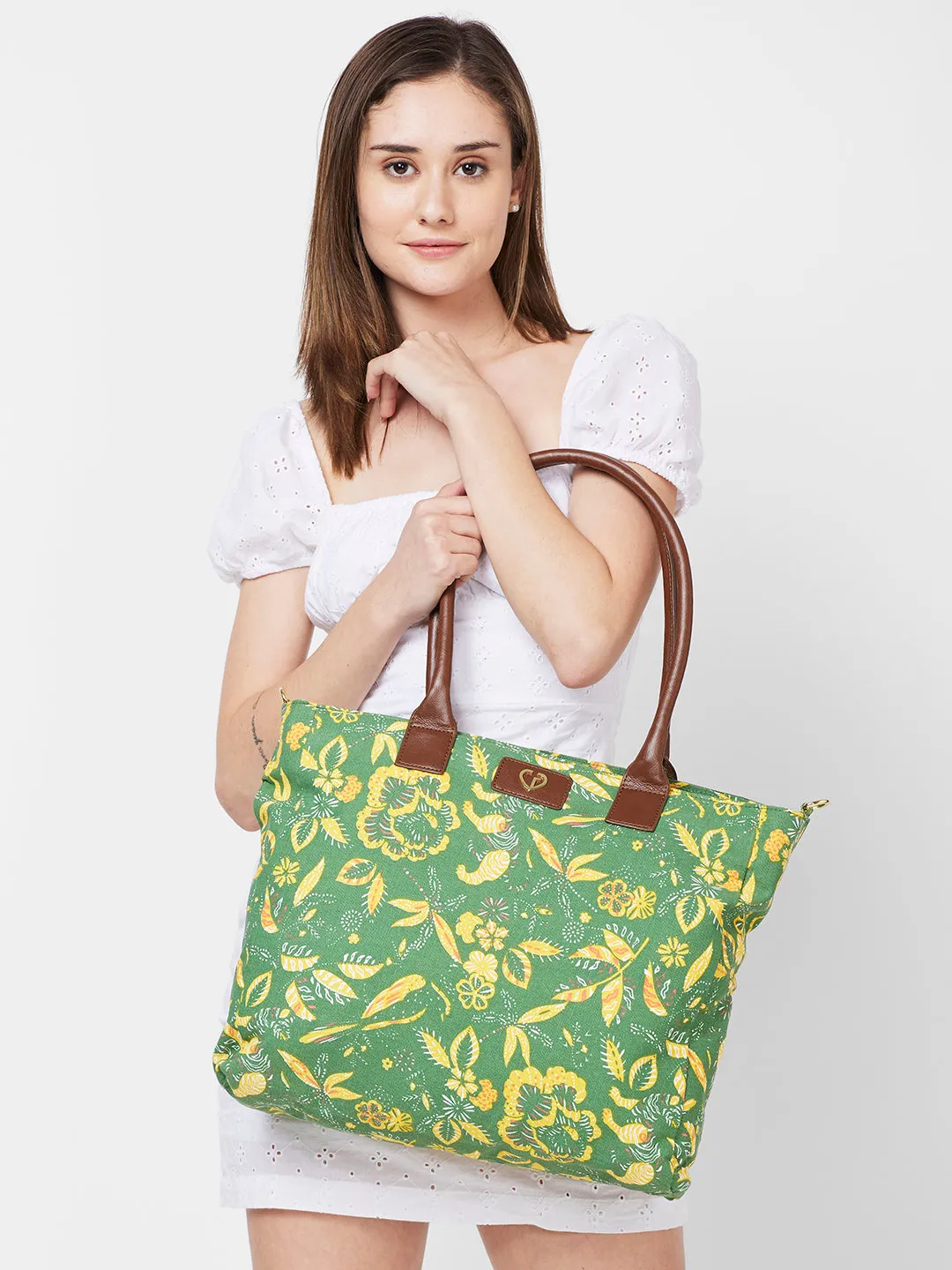 Caprese Hazel Tote Large Olive