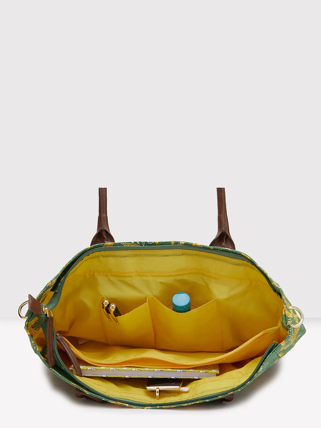Caprese Hazel Tote Large Olive